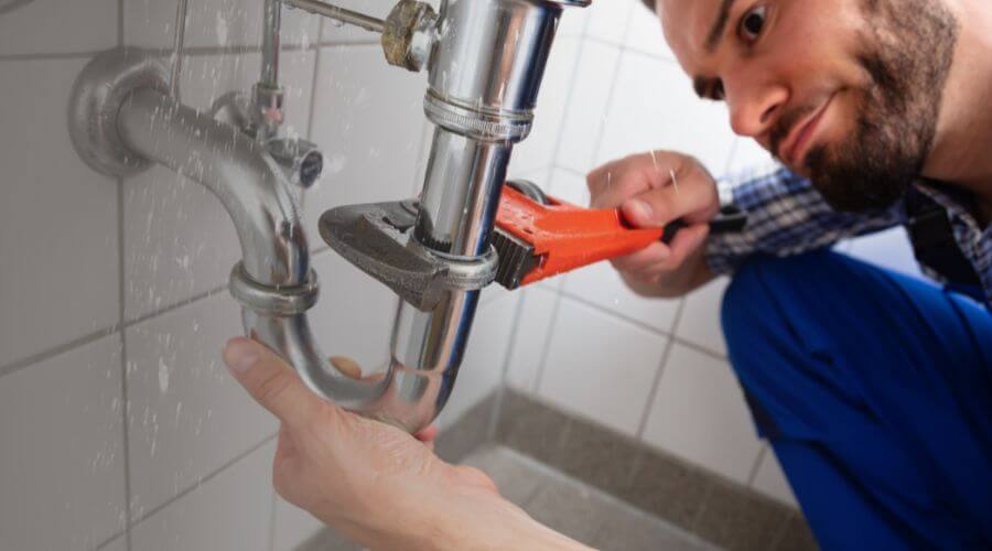 Local annual plumbing maintenance in Enloe, TX